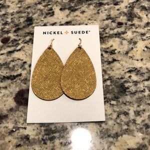 Nickel and Suede gold leather earrings